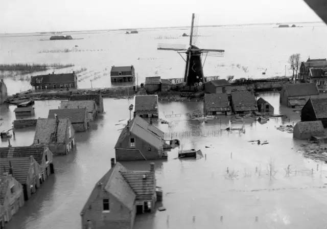 1953年荷兰洪灾