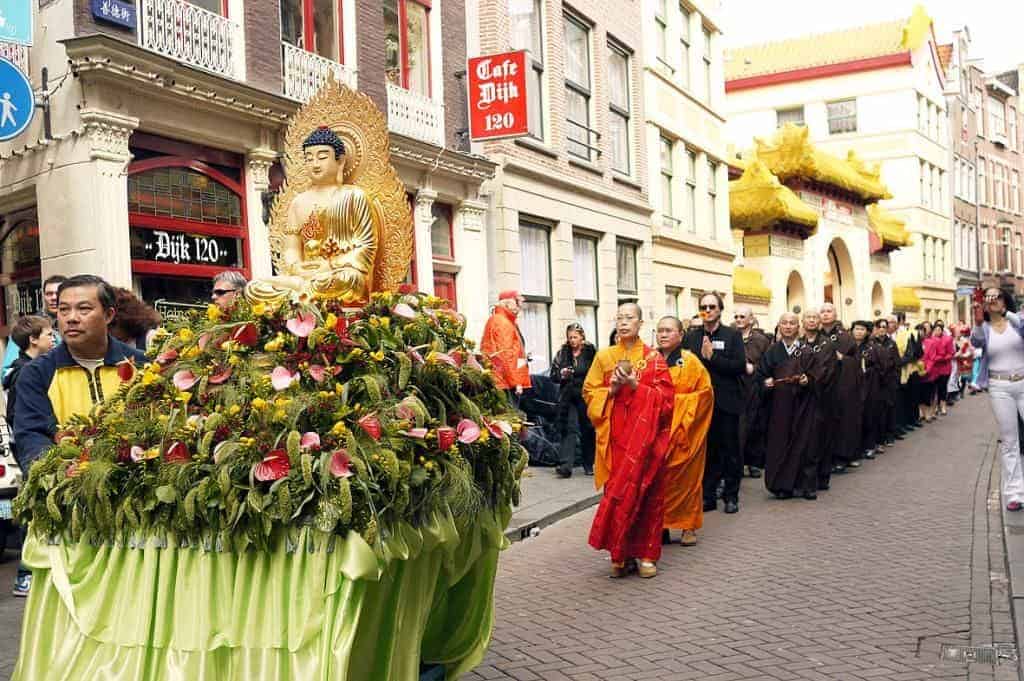 2012佛诞节：华人青年与荷兰人成佛教新主流