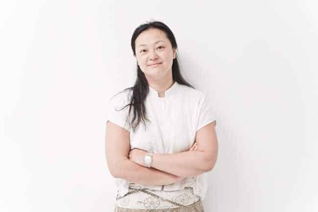 马不停蹄的生活：闯荡中荷的“女强人”