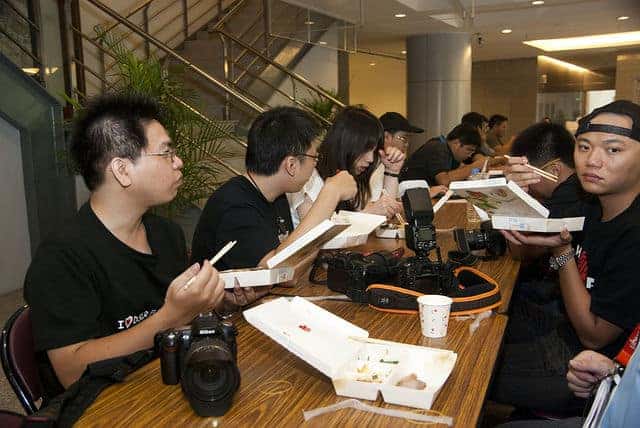 延长退休年龄难服人心  不单因为双轨制不公