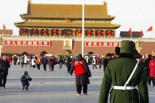 中国官媒密集发声:互联网监管进一步升级？