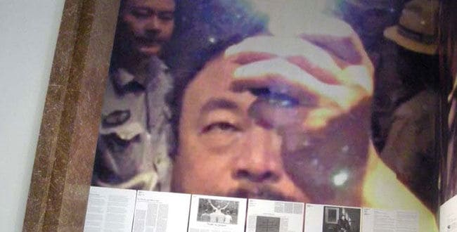 中国艺术家艾未未不畏强权