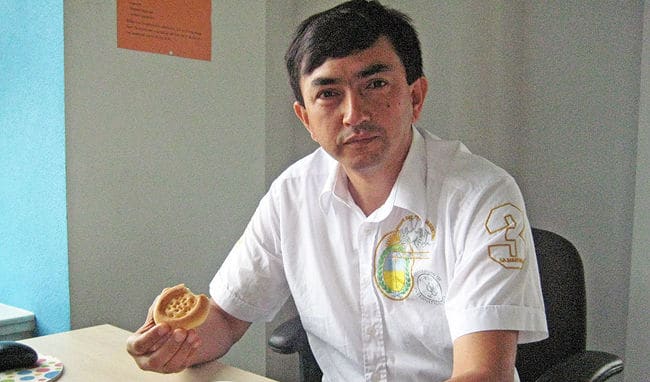 前维吾尔政治犯的流亡人生