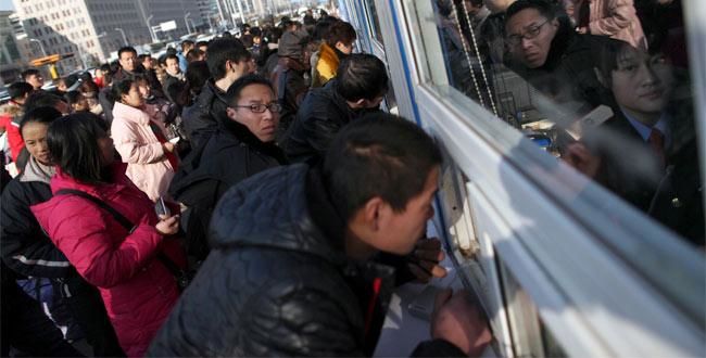 中国铁路网上订票系统瘫痪引发众怒