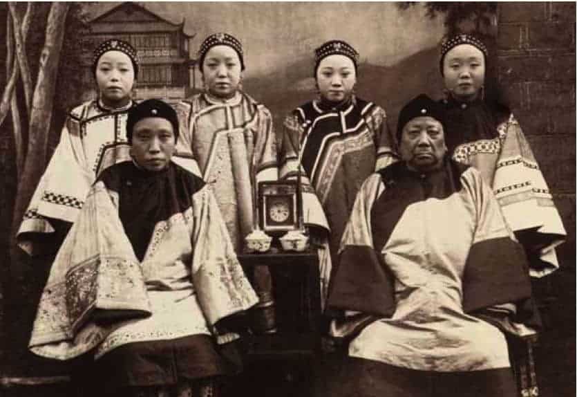 青楼女子：荷兰艺术家的中国情结