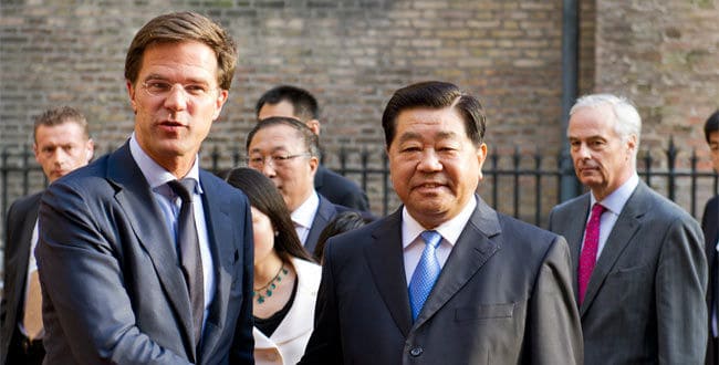 荷兰盛情欢迎贾庆林来访