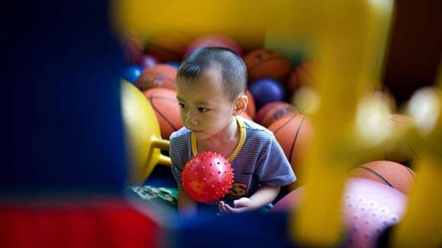 儿童节特稿：校长开房找我 放过小学生