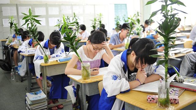 “看不见的门槛”——寒门学子遭遇制度性歧视