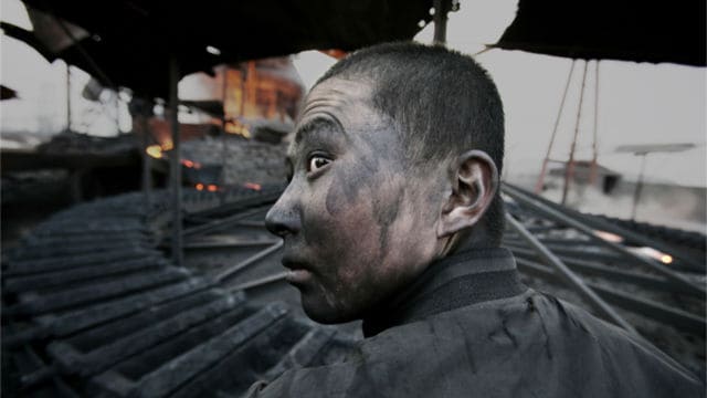 专访中国摄影师卢广：我的责任就是记录（组图）