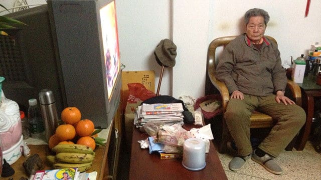 黄泓翔：游子回家，物是人非？