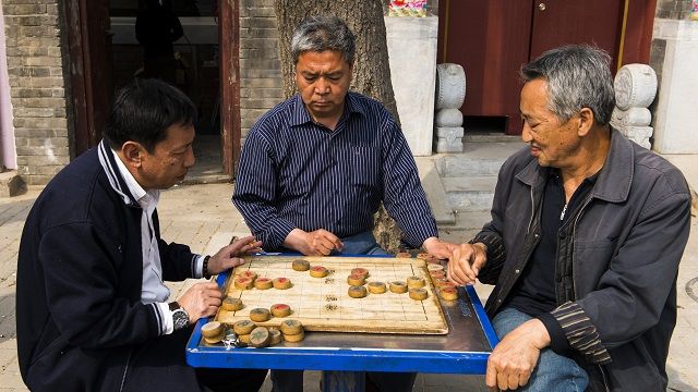 为了偿还历史债务，延迟退休合适吗？