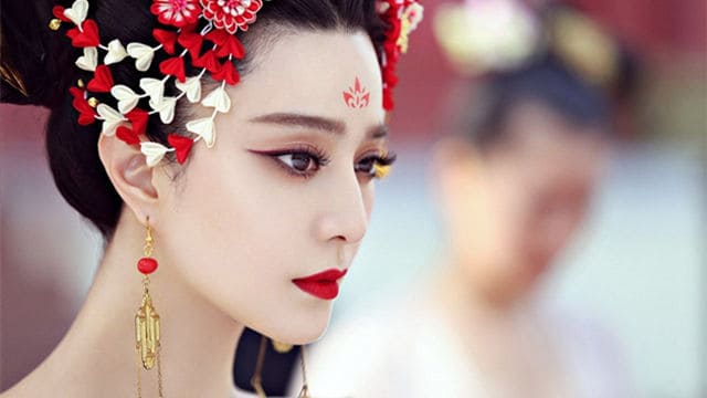 为什么女人也爱看武媚娘的“胸”？