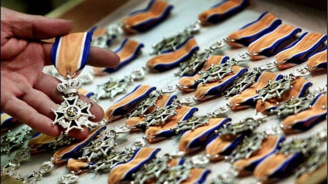 黄锦鸿：荷兰华人为何对王室勋章趋之若鹜？