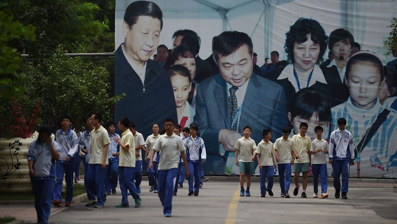 近半数公务员相信政府“任人唯贤”