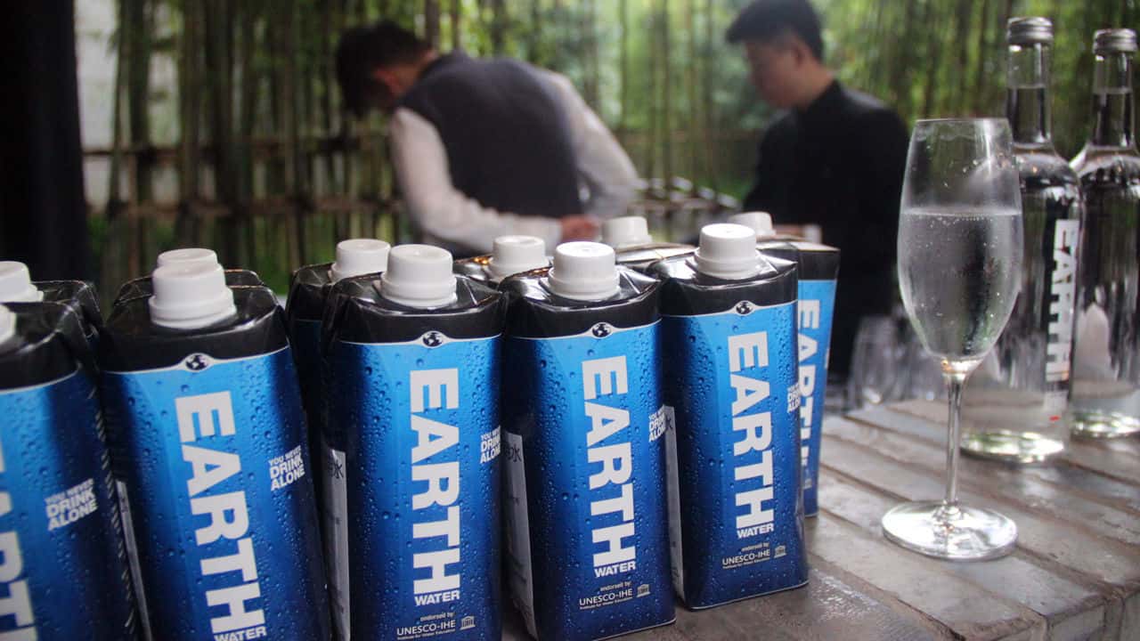 荷兰公益品牌Earth Water进军中国：真爱不孤独