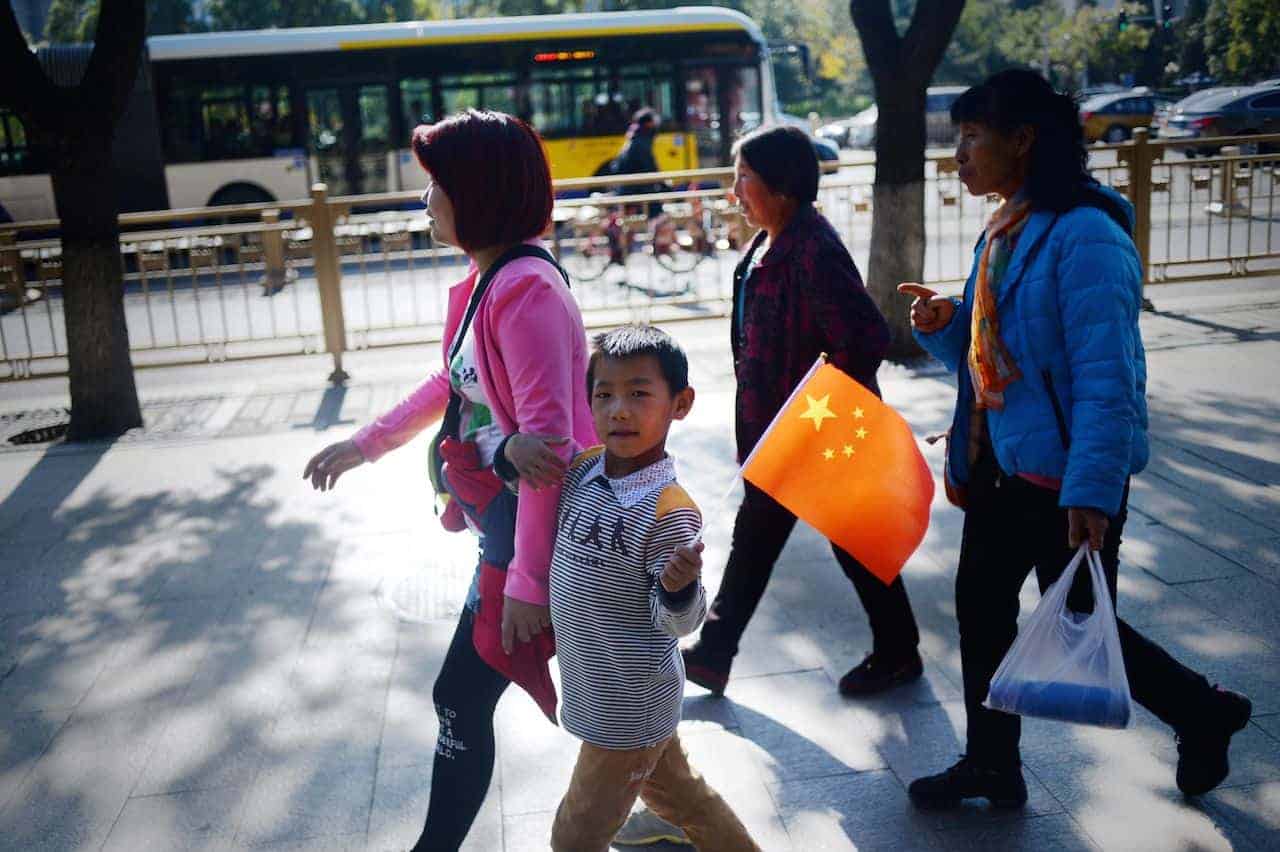 温波：政府良治才能有效推动中国人口政策