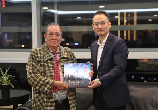 海外华文媒体看上海 感受日新月异的上海发展